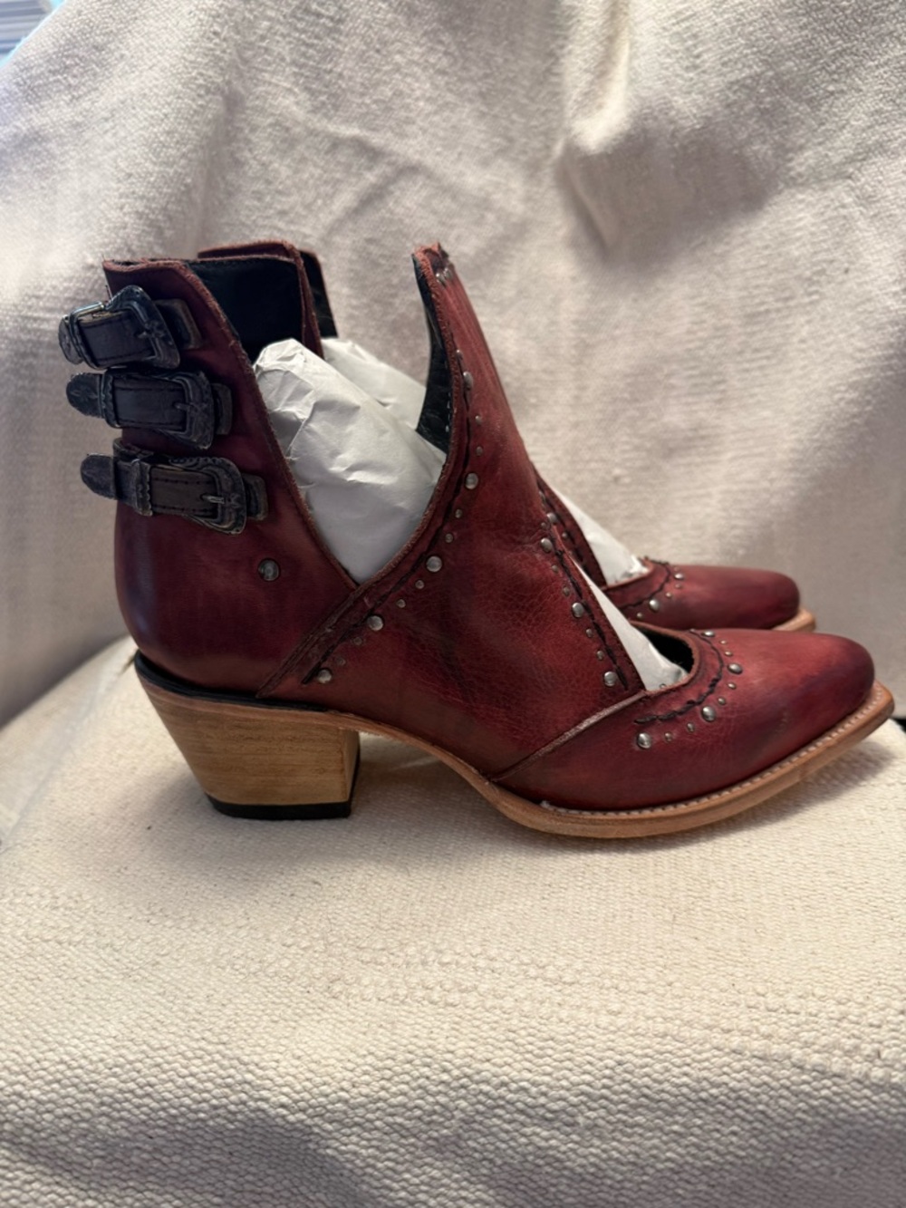 Freebird Wine Melody size 9